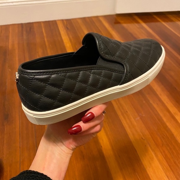 Steve Madden women’s sneakers - Picture 8 of 8